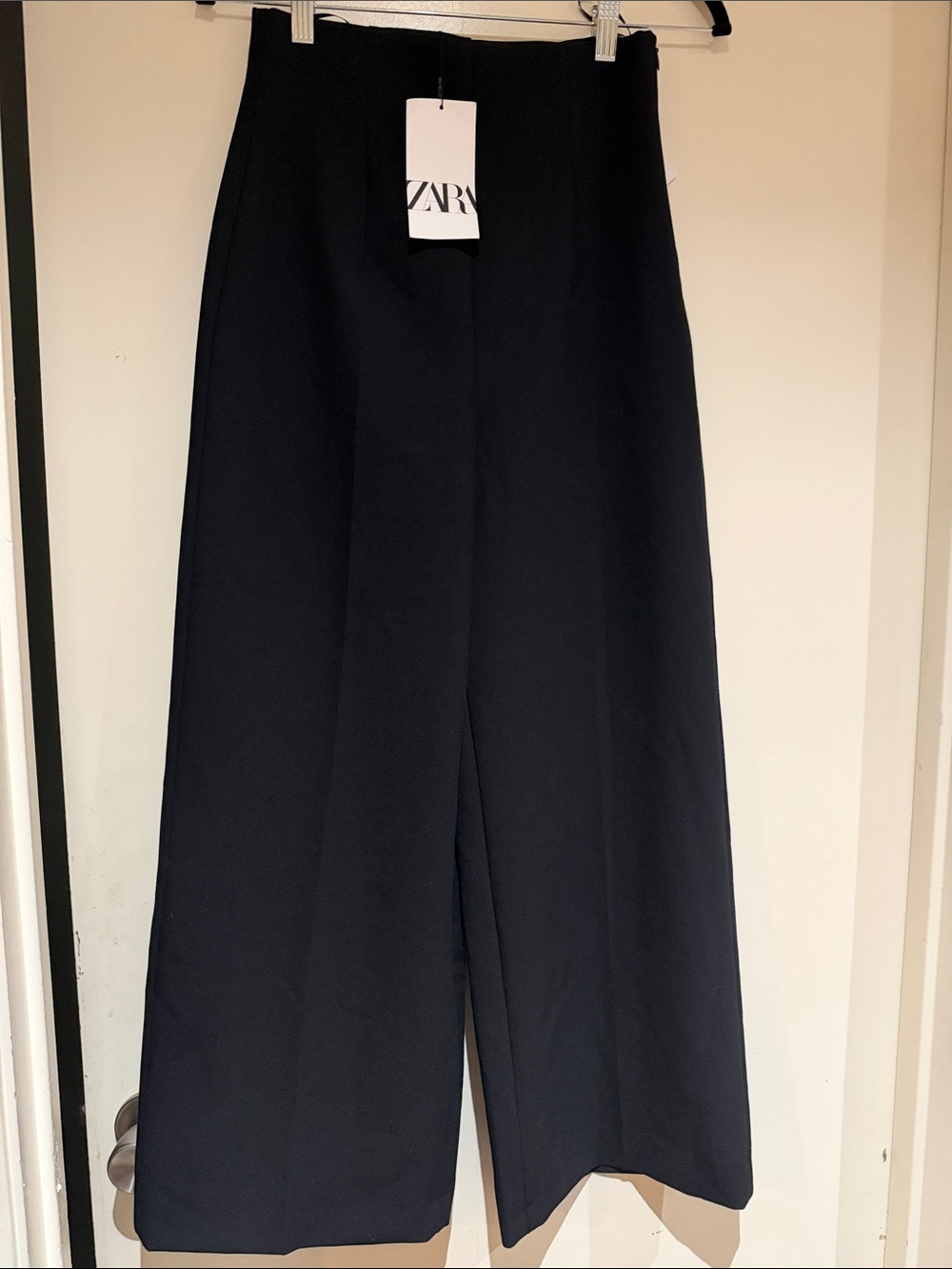 Zara Black Wide-Leg High-Rise Trousers